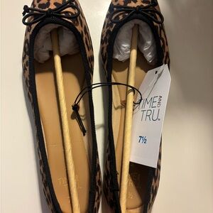 Time and Tru Leopard Ballet Flats in Brown and Black